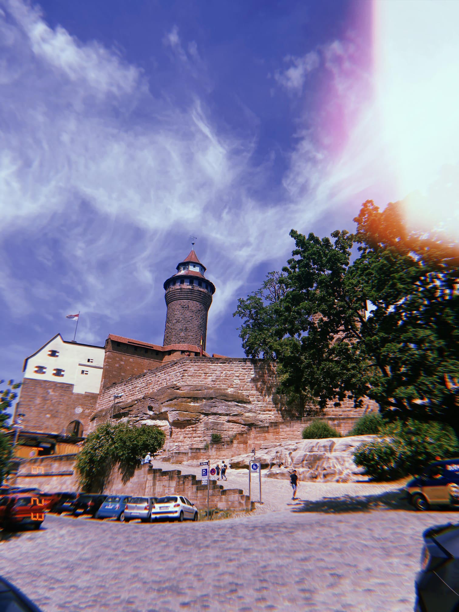 ニュルンベルグ城の塔と城壁