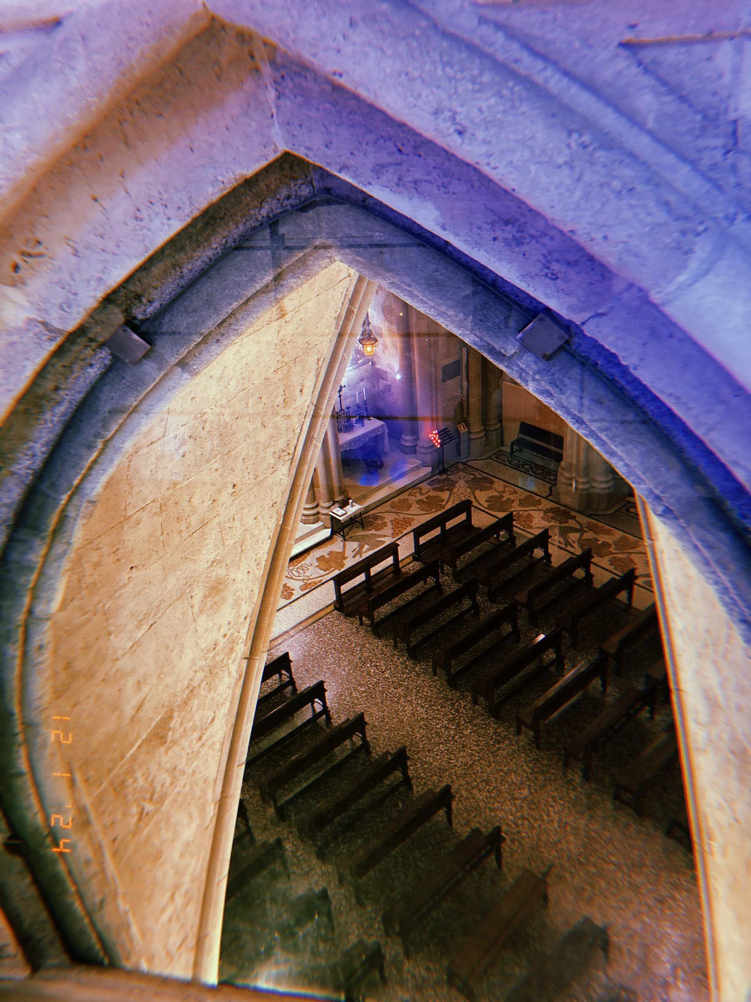 礼拝堂の内部（サグラダ・ファミリア）